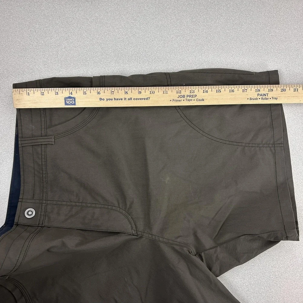 Kuhl Shorts Mens 42 Brown Quick Dry‎ Outdoor Trail Hiking Stretch Zip Pocket 23S